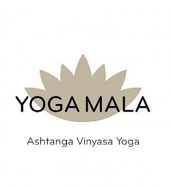 Logo der Schule `Yogamala`