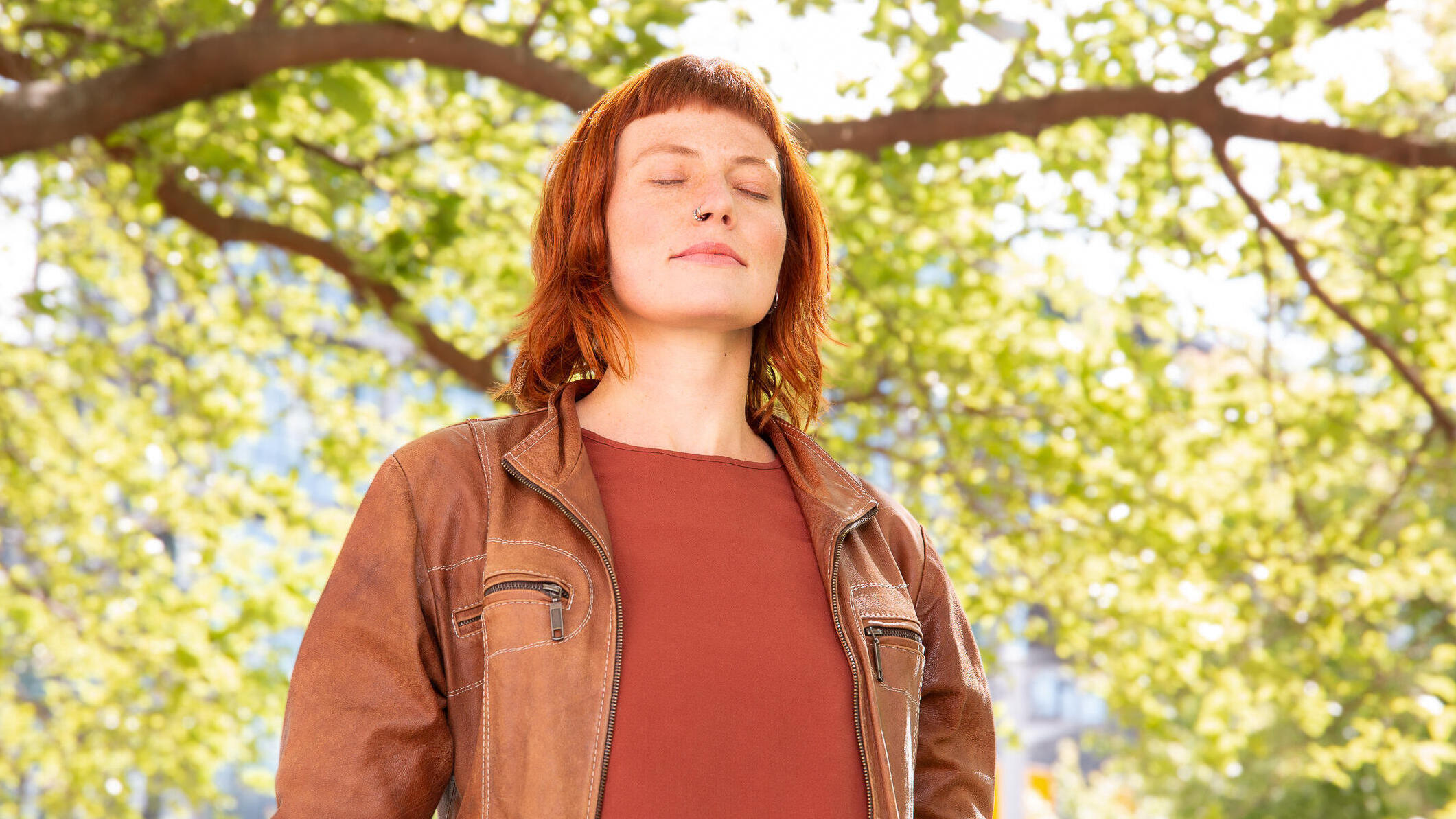 Meditation im Wald zur Gesundheitsförderung