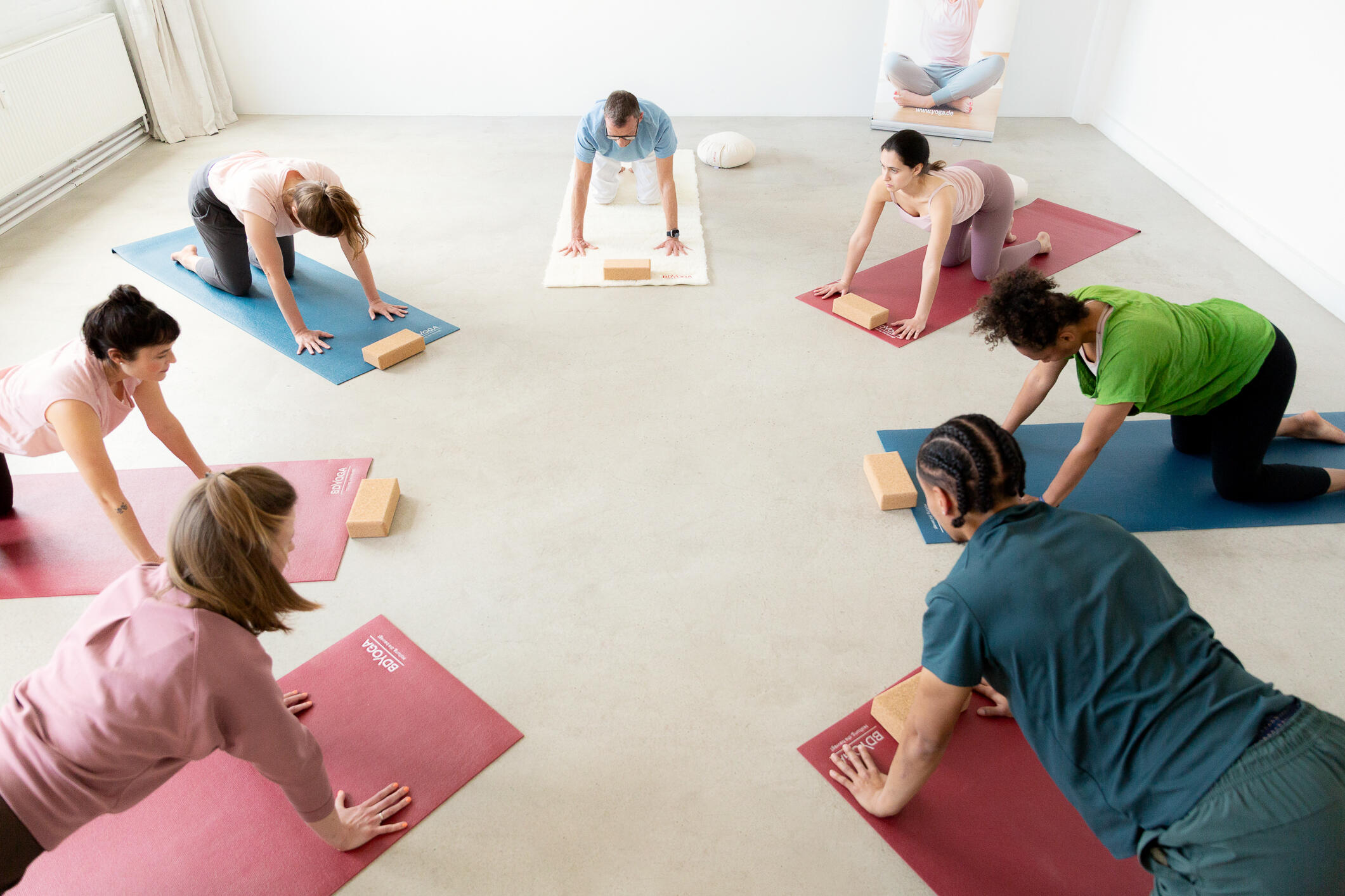 Yogakurs Vierfüßlerstand