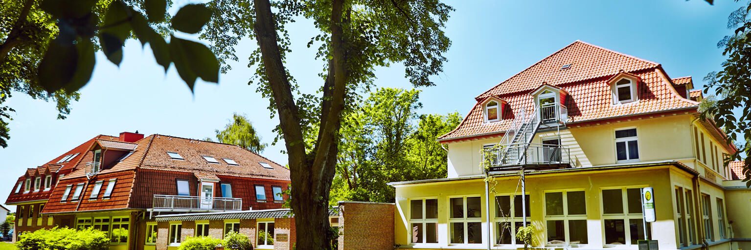 Frontansicht der Heimvolkshochschule Mariaspring